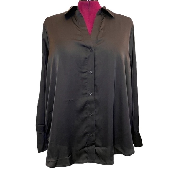 H&M V-Neck Black Satin Sexy Blouse (NWT) - Picture 4 of 12